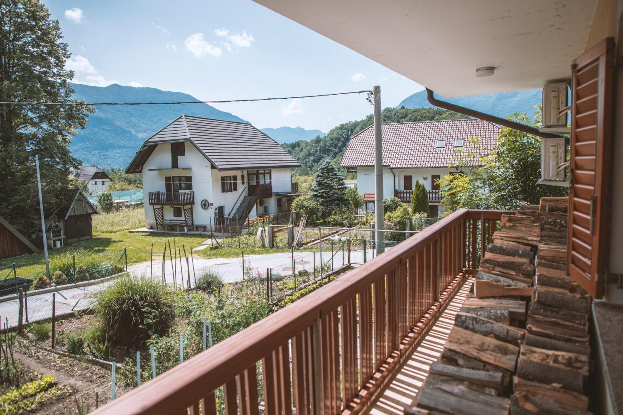 4 Sheeps Apartments Бовец Экстерьер фото