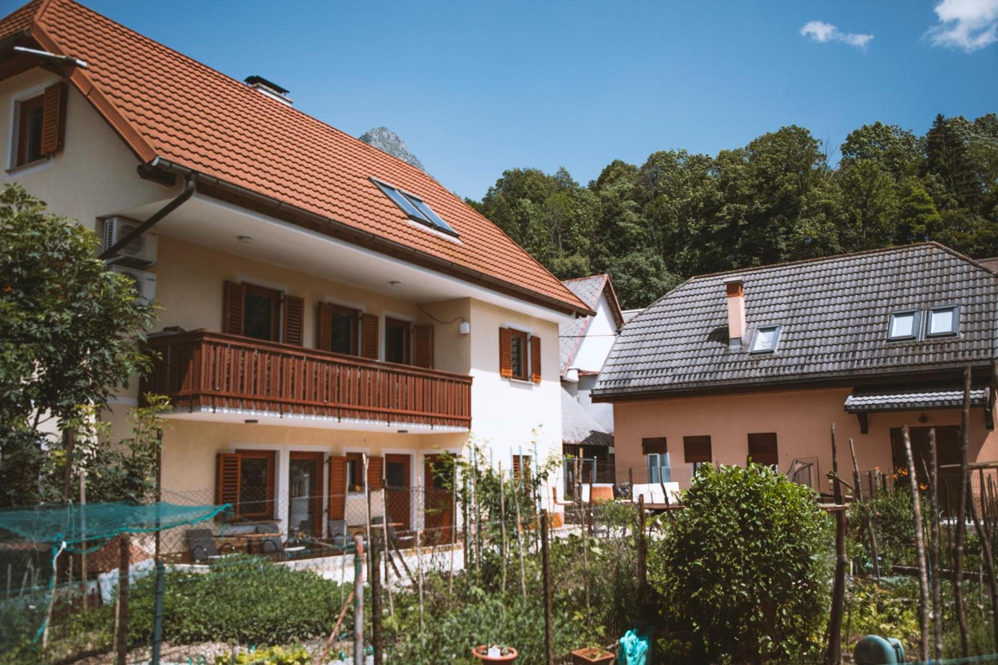 4 Sheeps Apartments Бовец Экстерьер фото